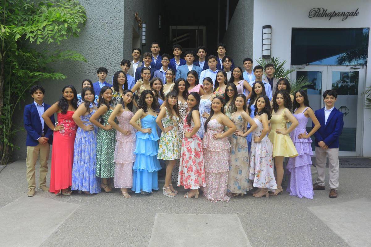Seniors 2026 de la Franciscan School & Institute celebran desayuno