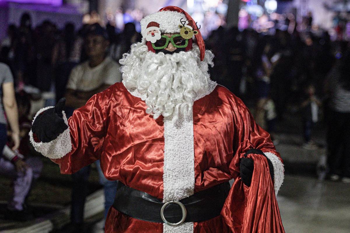 Escándalo en Venezuela: celebran la “Navidad” con fuegos artificiales