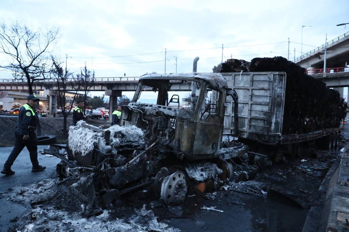 Seis muertos y decenas de heridos deja explosión de camión de gas en México