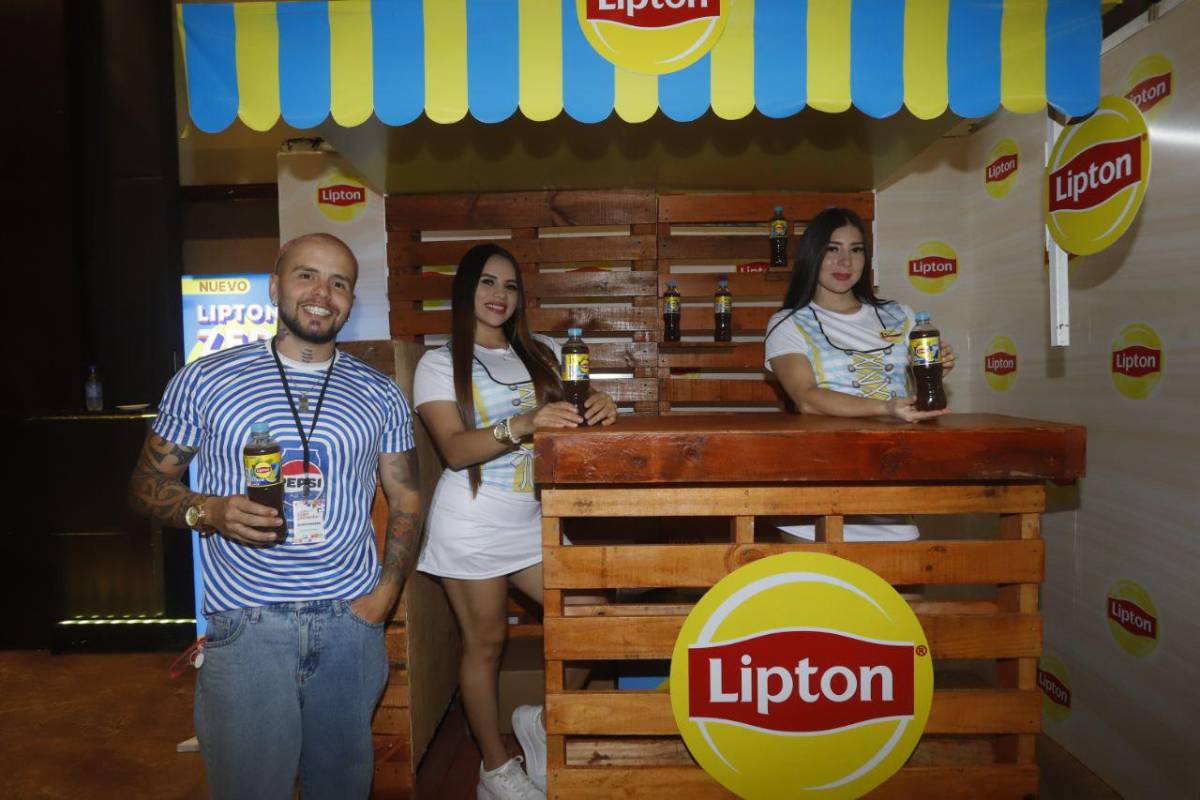 Patrocinadores de la Expo Buen Provecho llenan al público de premios y deliciosa comida