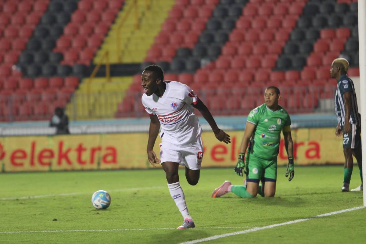 Le festejó al Olimpia a lo Lamine Yamal, debut soñado y bronca de Tota Medina