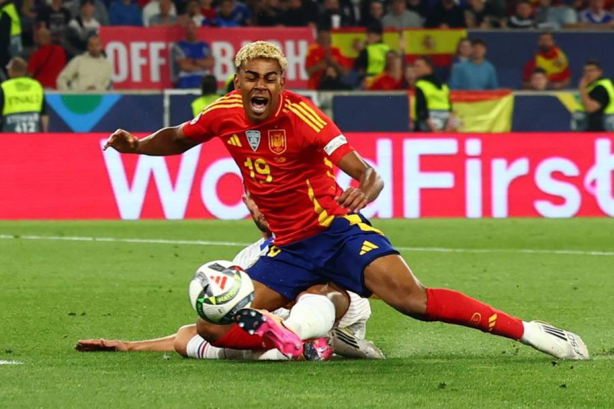 Otro festejo de Yamal a lo Cristiano, baile, reacción de Mbappé y pesadilla de Francia