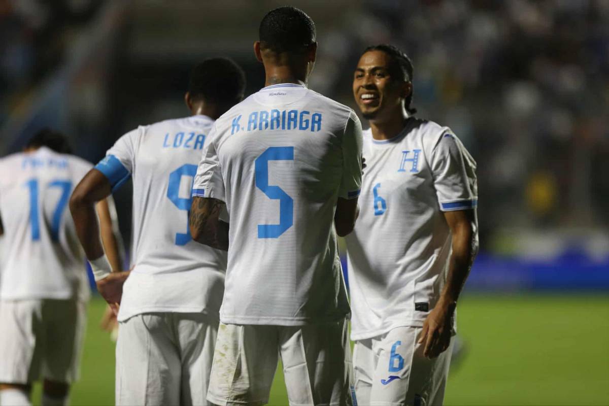 Kervin Arriaga y su dardo a Rely tras goleada de Honduras a Haití; él responde