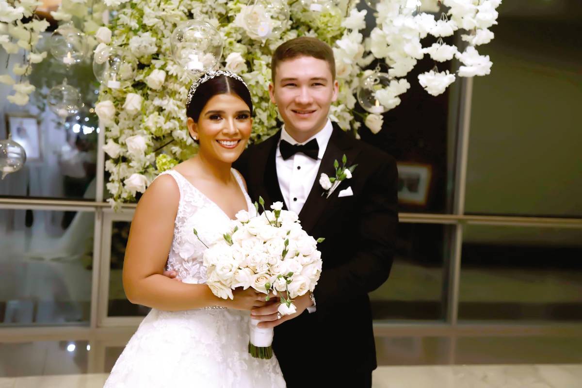 Inolvidable enlace nupcial Dox -Chávez