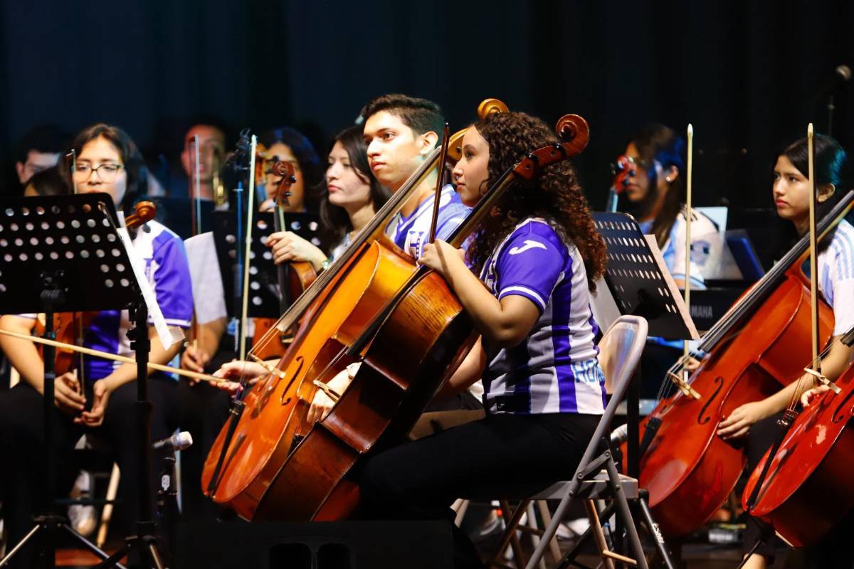 Con música y esperanza, Proyecto Uremu acerca a 40 jóvenes a su sueño internacional
