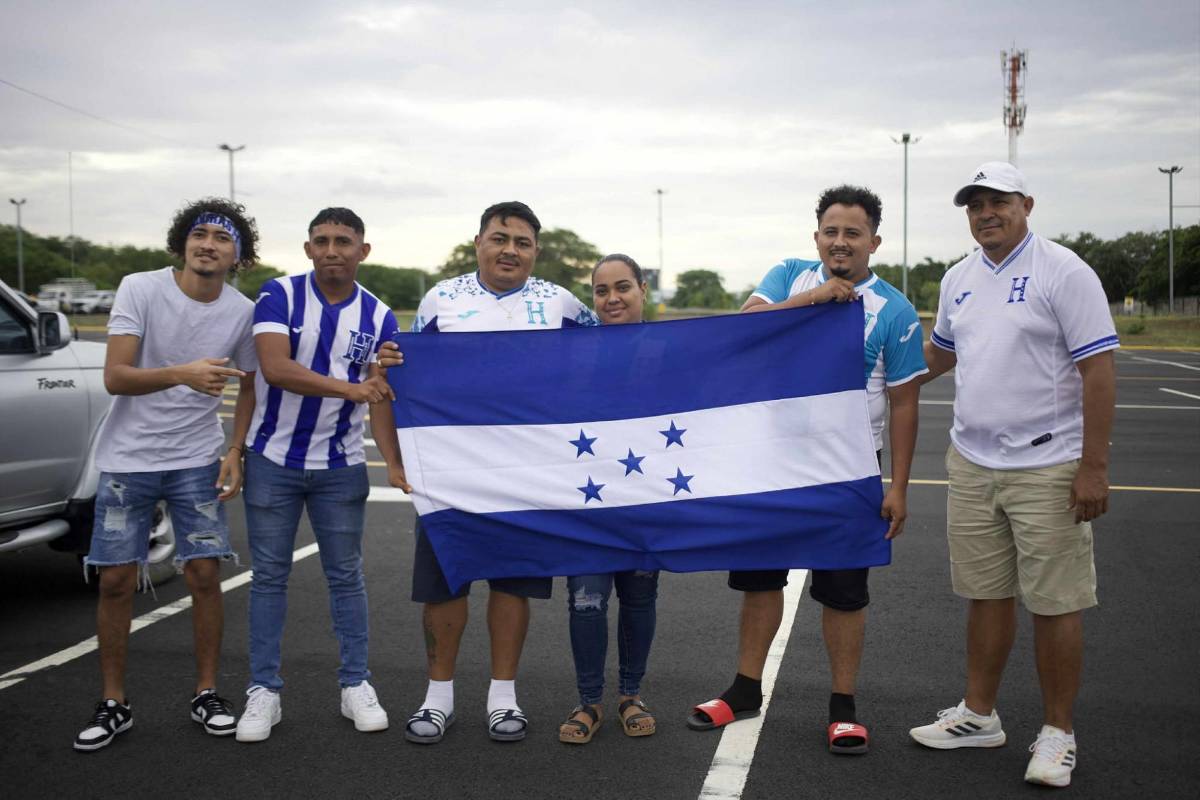 Figuras presentes en el Nicaragua-Honduras, bellezas y catrachos sorprenden