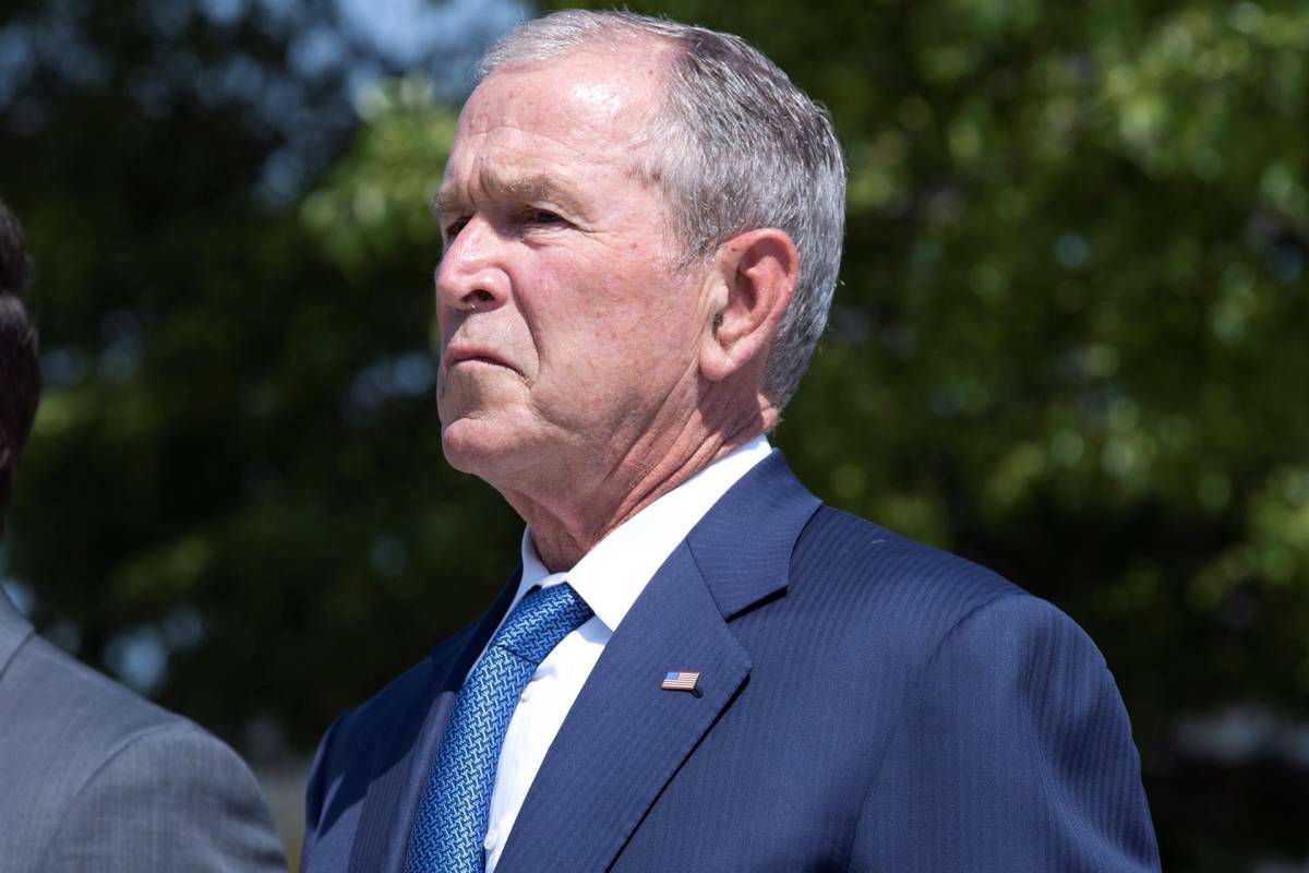 George W. Bush: “No podemos tolerar el acoso autoritario de Putin”