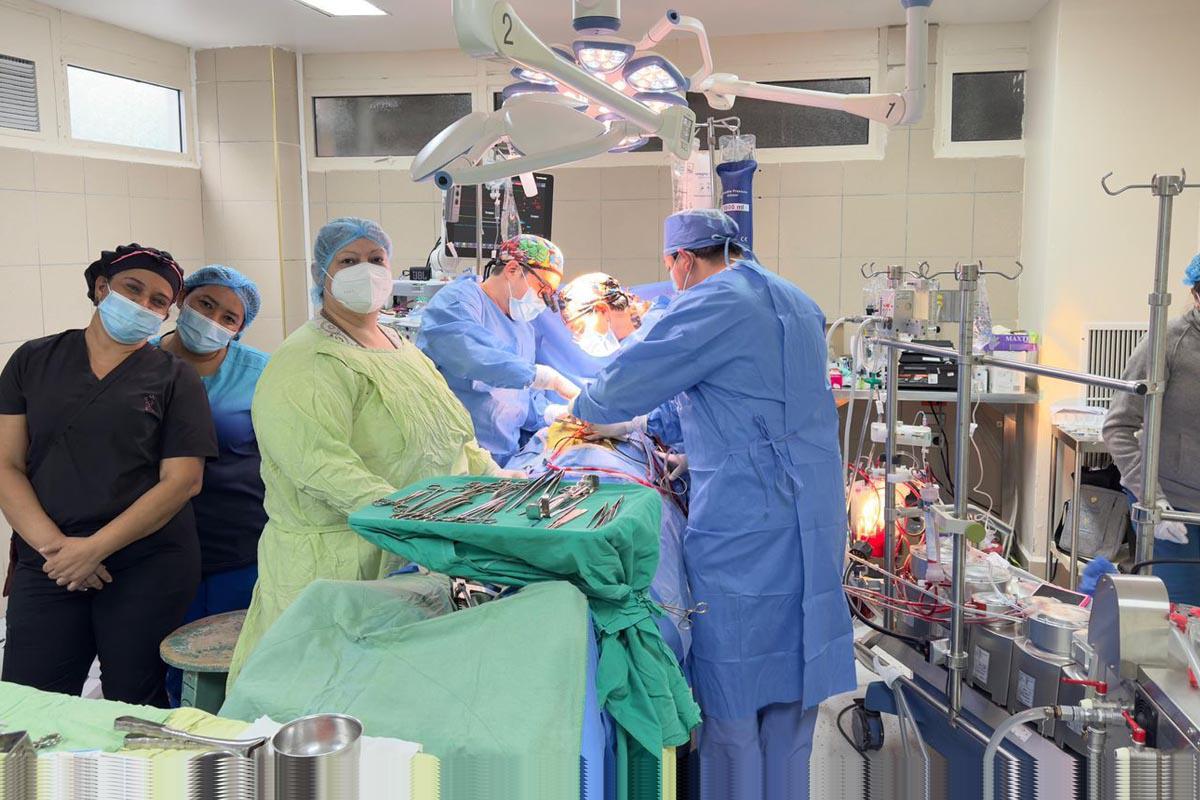 Don Rufino Torres recibe el alta tras cirugía de corazón abierto en el IHSS