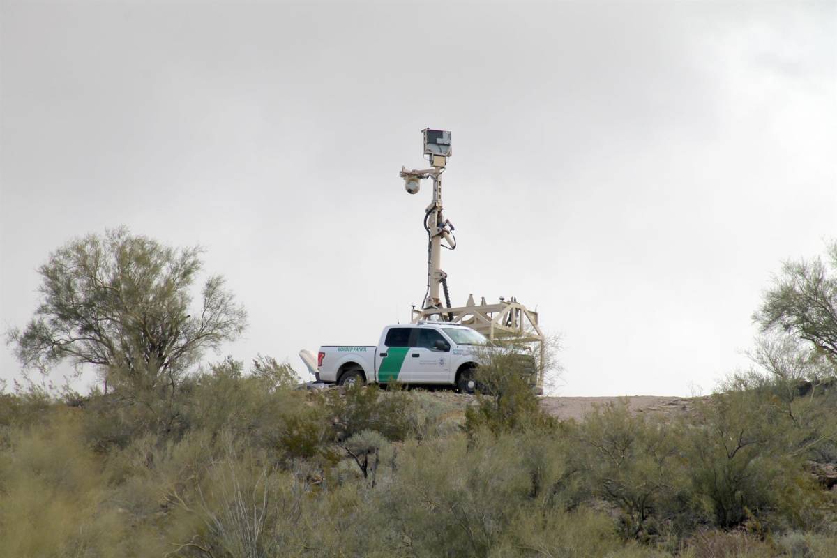Hallan 26 cuerpos de inmigrantes en desierto de Arizona en lo que va de 2022