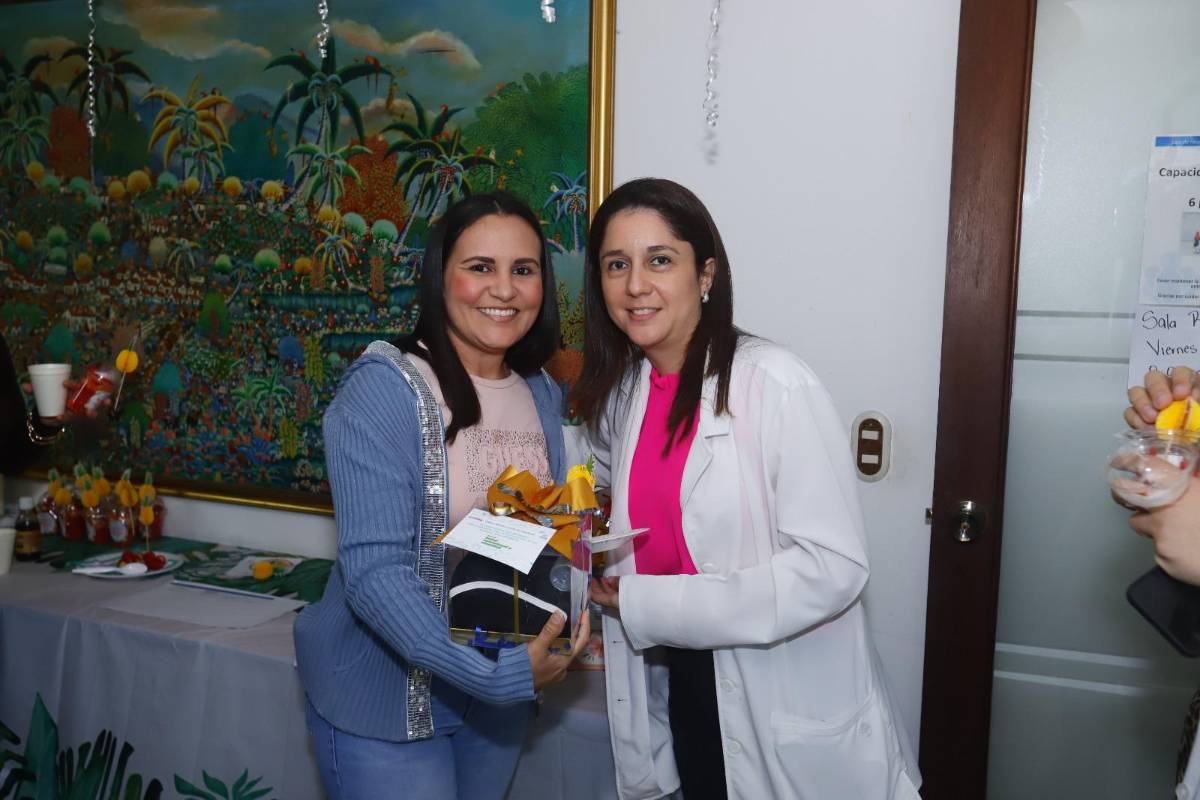 Charla de nutrición en La Prensa en imágenes