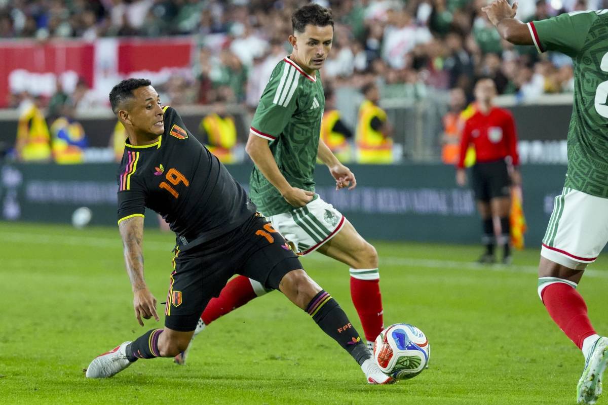 Decepción y preocupación en México tras juego: Faitelson lanza advertencia
