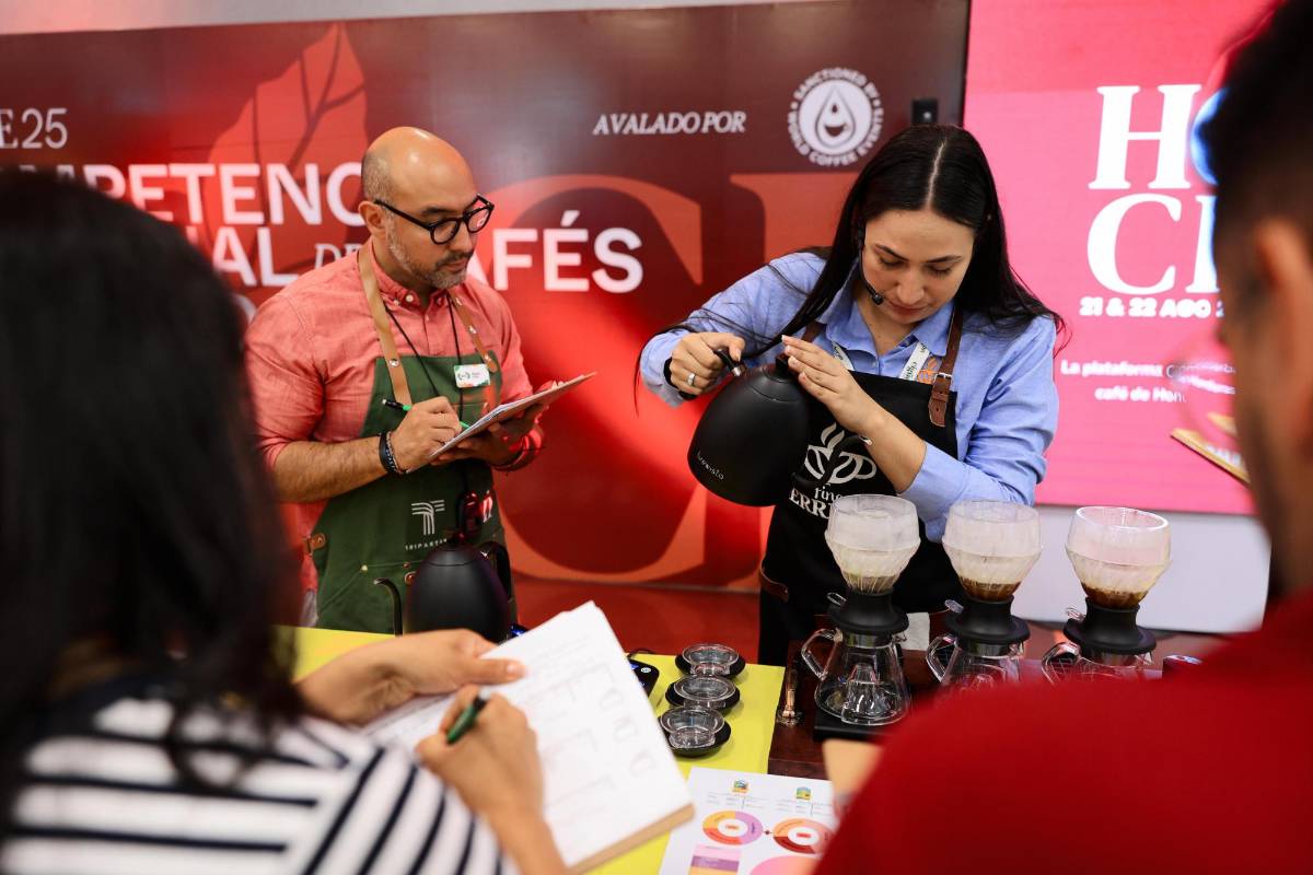 Concurrida primera jornada del HOCE 2025 en San Pedro Sula