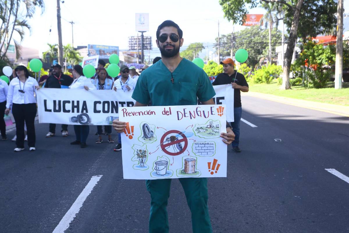 Imágenes de la marcha “Todos contra el dengue” en San Pedro Sula