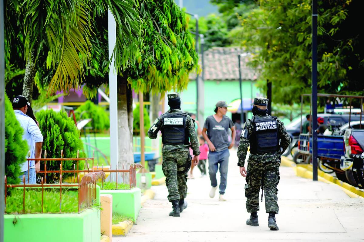 Conmoción en Azacualpa: “Sentimos miedo de salir en la noche”