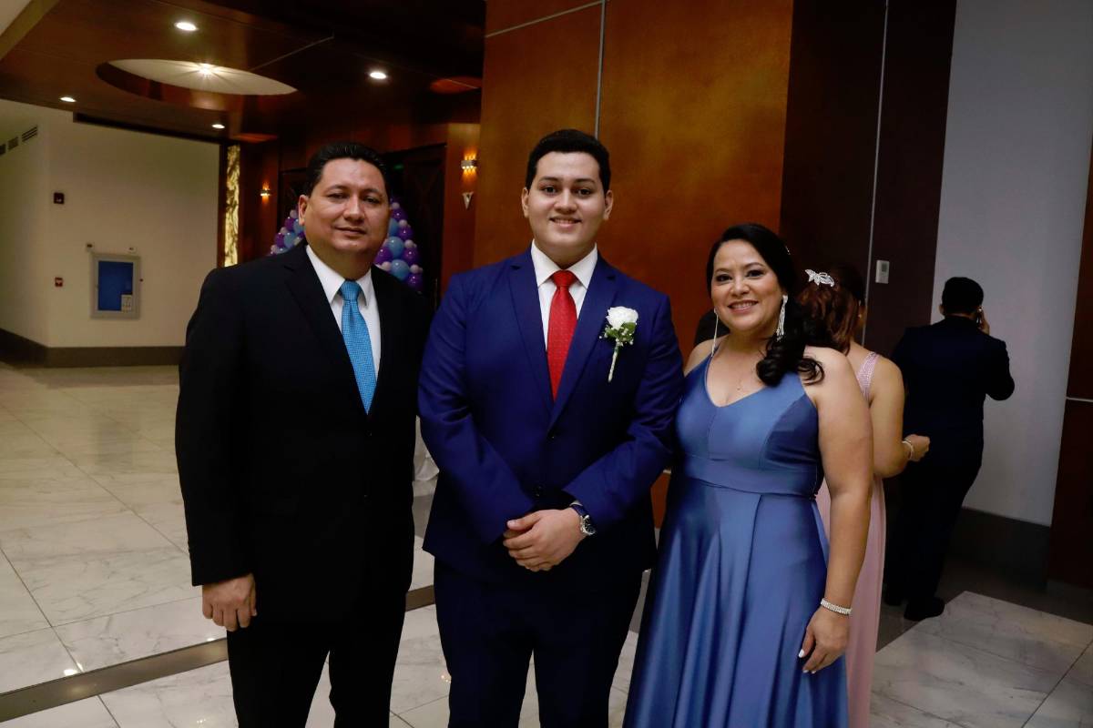 Happy Days & Freedom celebra su “Grad night”