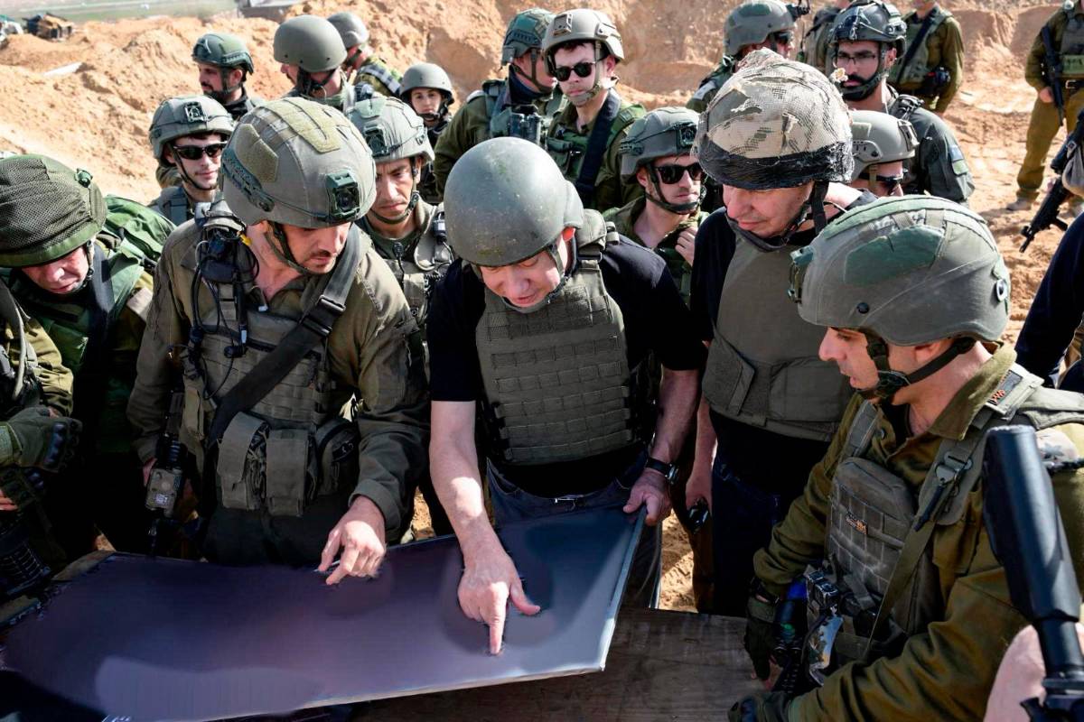 Musk visitó junto a primer ministro israelí un kibutz atacado por Hamás