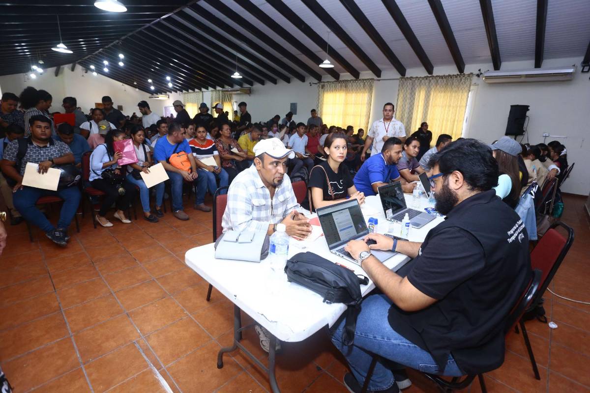 Masiva jornada de reclutamiento en San Pedro Sula