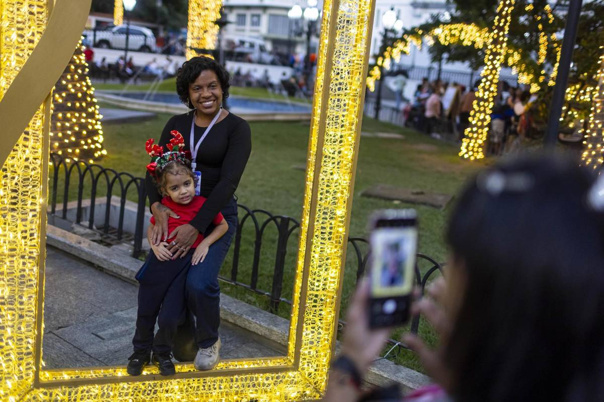 Escándalo en Venezuela: celebran la “Navidad” con fuegos artificiales