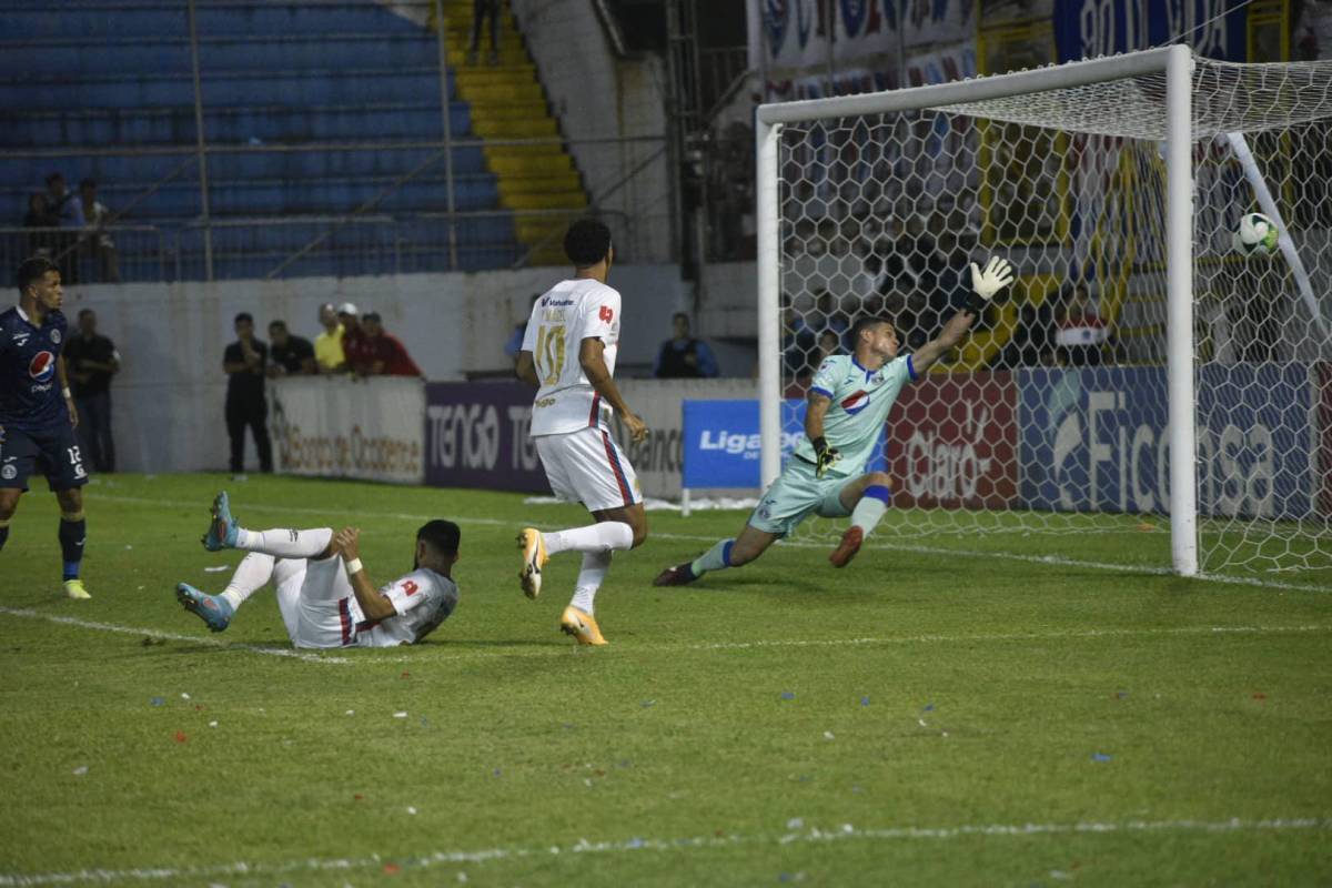 Olimpia se dio un festín el pasado domingo tras golear 4-0 al Motagua.