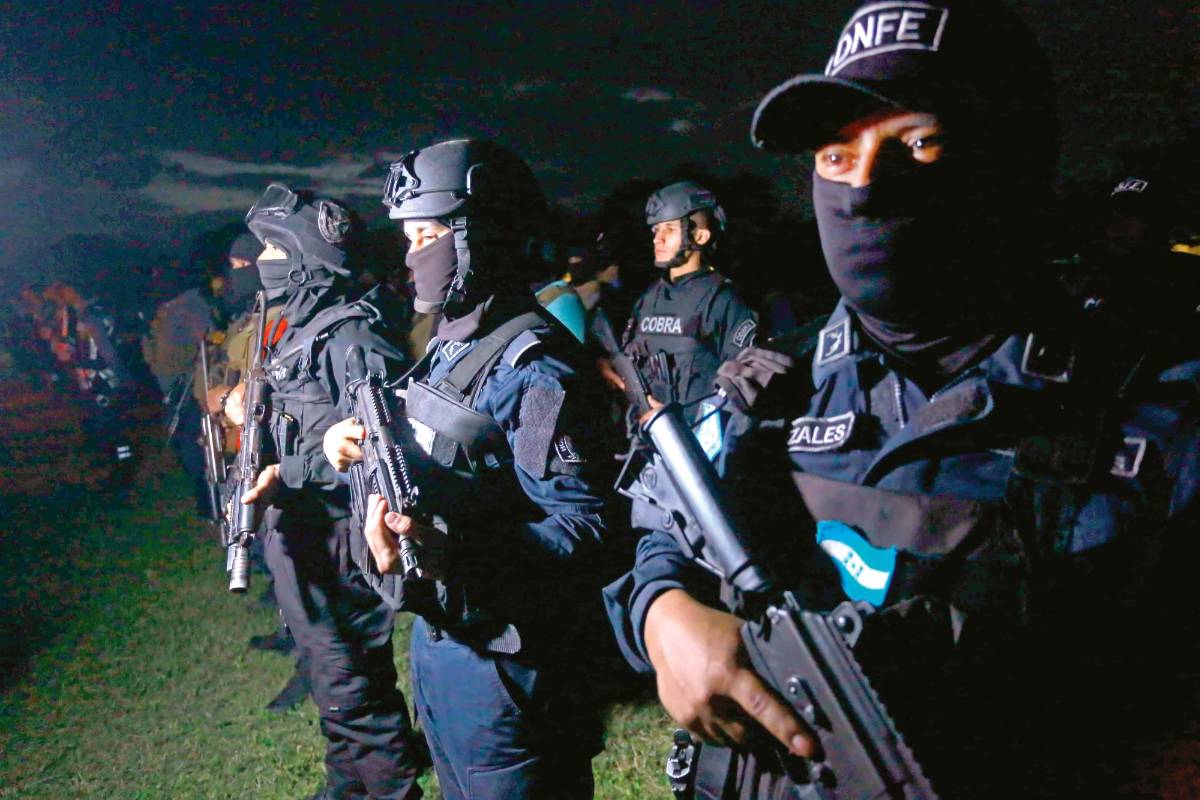 No hay excepciones al toque de queda, salvo emergencias y viajeros