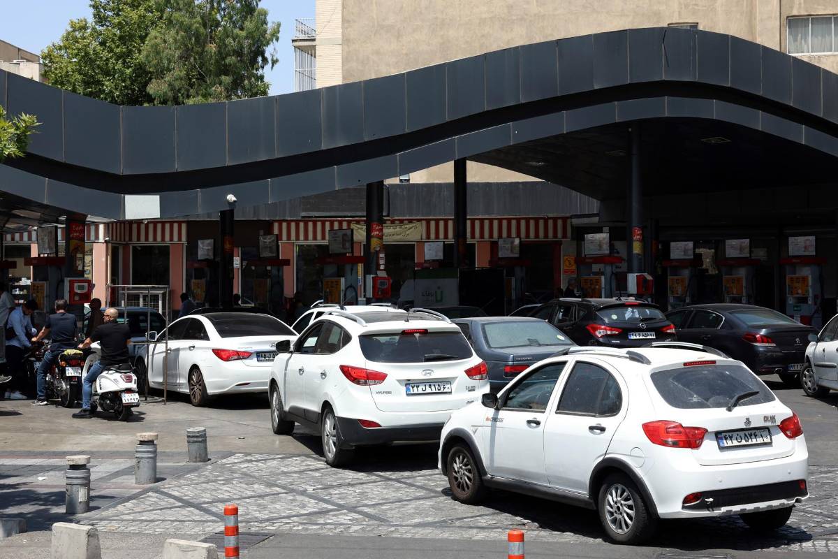 Miles huyen de Teherán tras advertencia de Trump