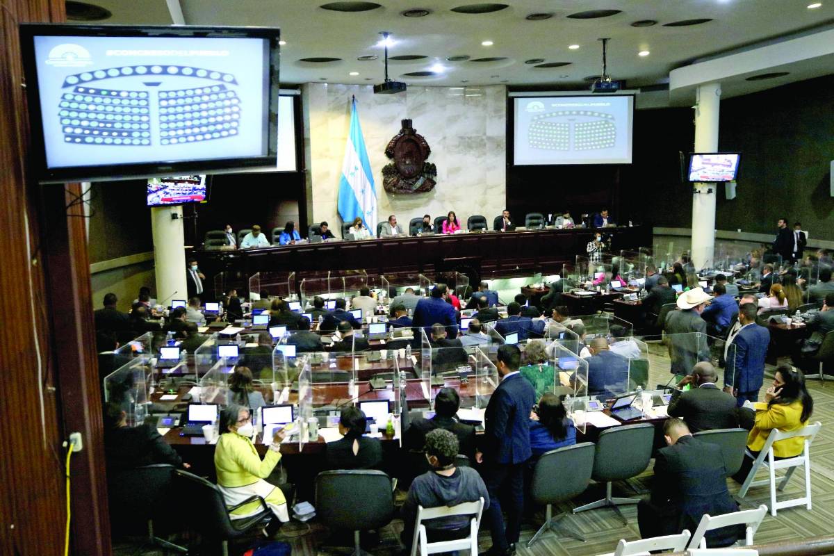 Alcaldes solicitan al Congreso Nacional poder tener iniciativa de ley