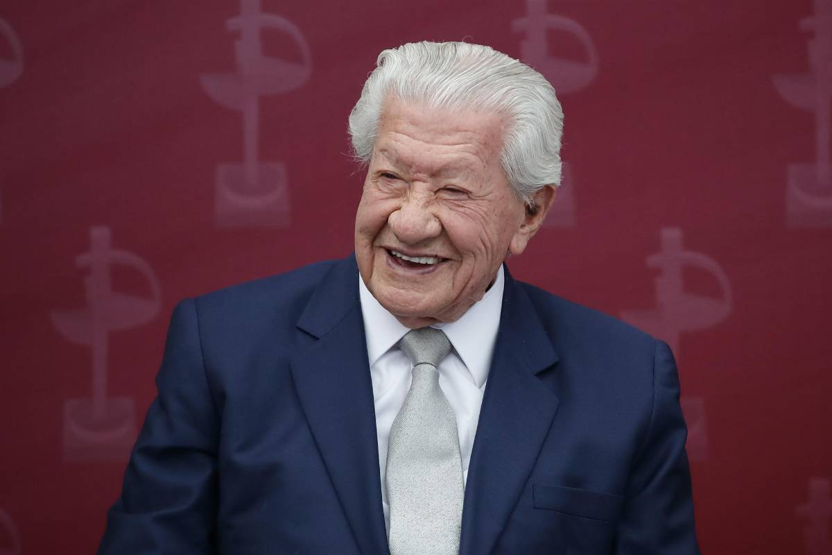 México rinde homenaje póstumo al actor Ignacio López Tarso en Bellas Artes