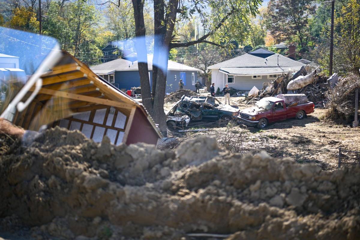 La localidad de Swannanoa se recupera de la devastación causada por el huracán Helene.