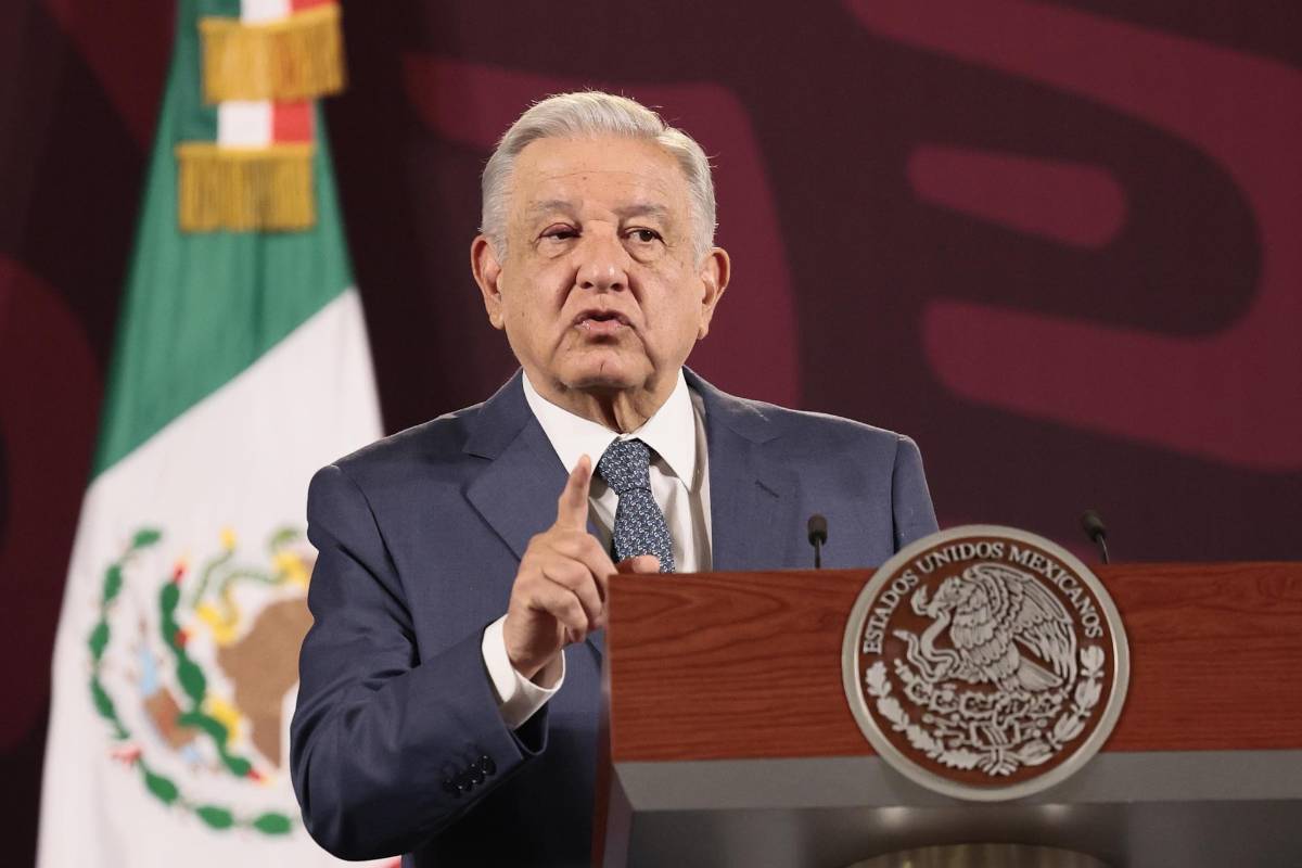 Nuevo libro de AMLO denuncia intención de EEUU de subordinar al Ejército mexicano