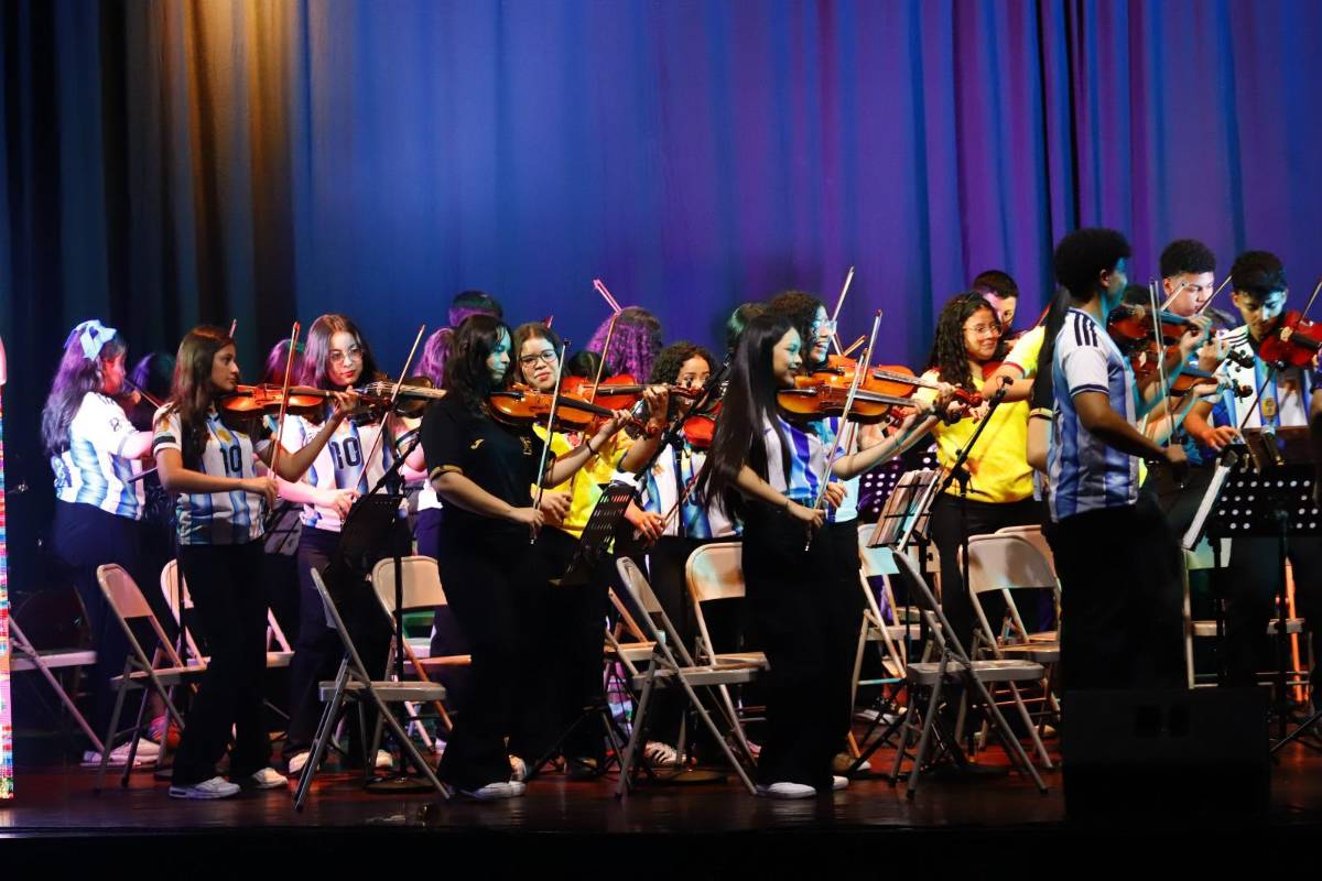 Con música y esperanza, Proyecto Uremu acerca a 40 jóvenes a su sueño internacional