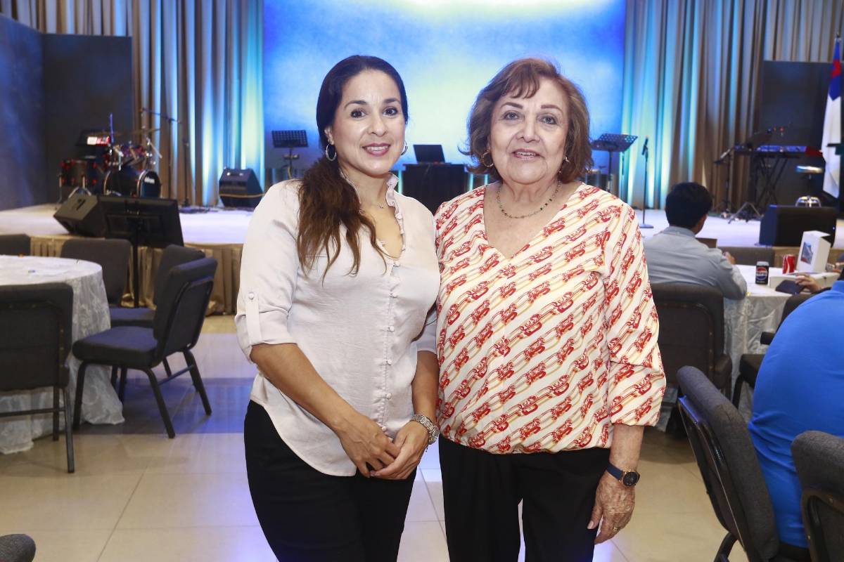 Empresarios y emprendedores fortalecen su visión de legado en conferencia celebrada en SPS