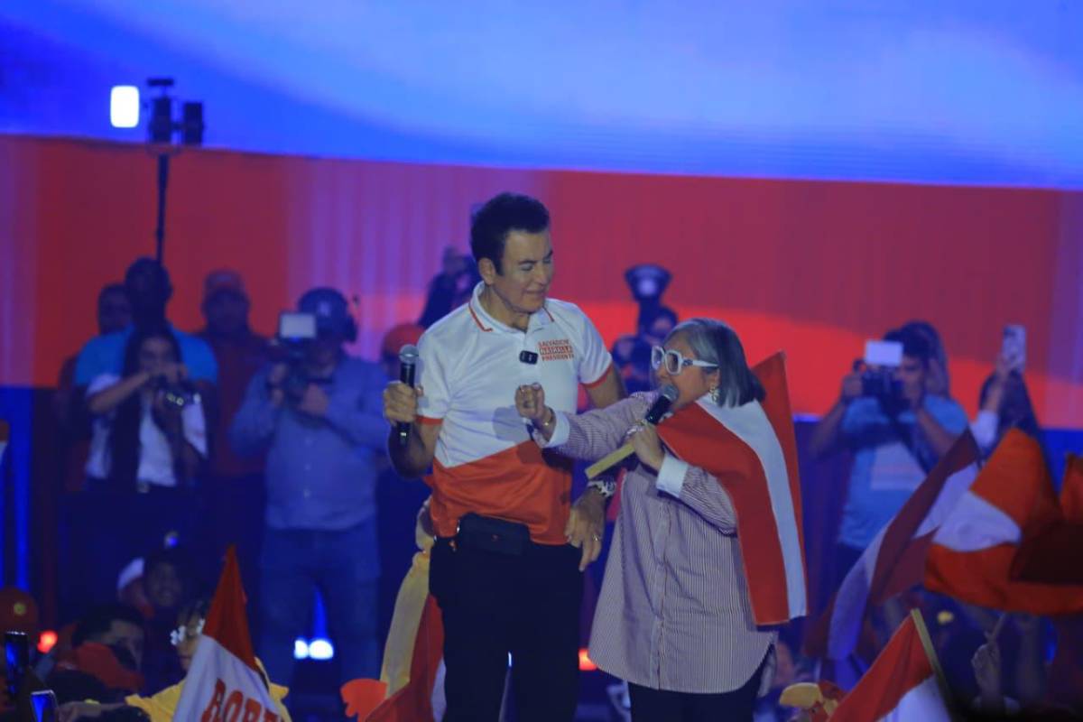 Fotos del cierre de campaña de Contreras y Nasralla en SPS