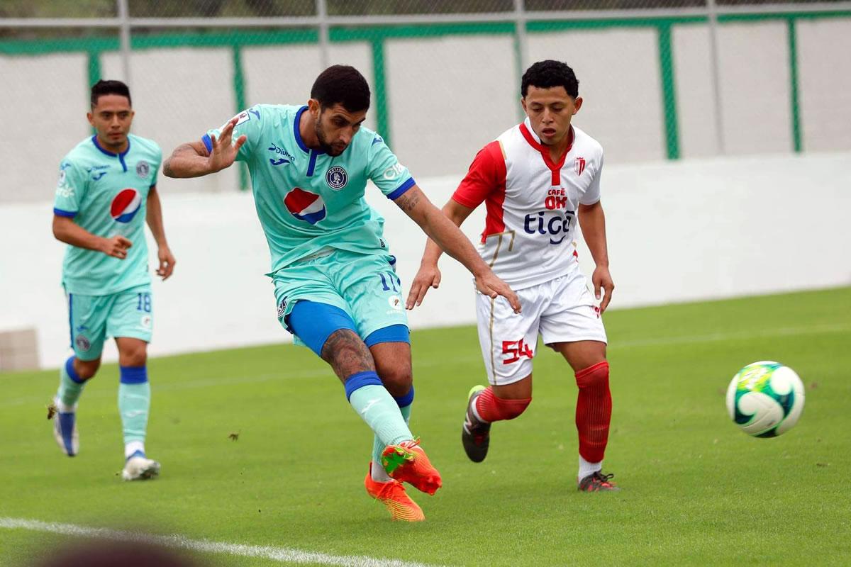 Primer gol. El argentino Lucas Campana se estrenó con anotación en el Motagua en el amistoso ante Real Estelí.