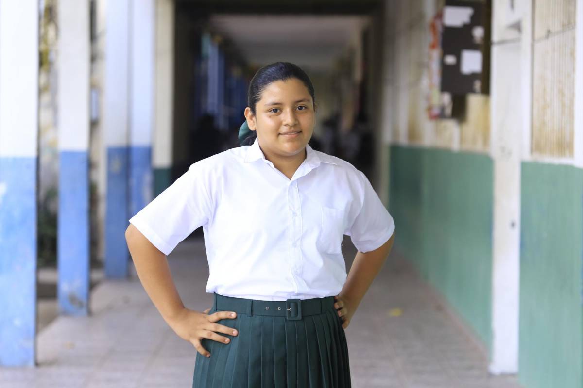 Ellas son las seis mejores estudiantes del Instituto Patria de La Lima
