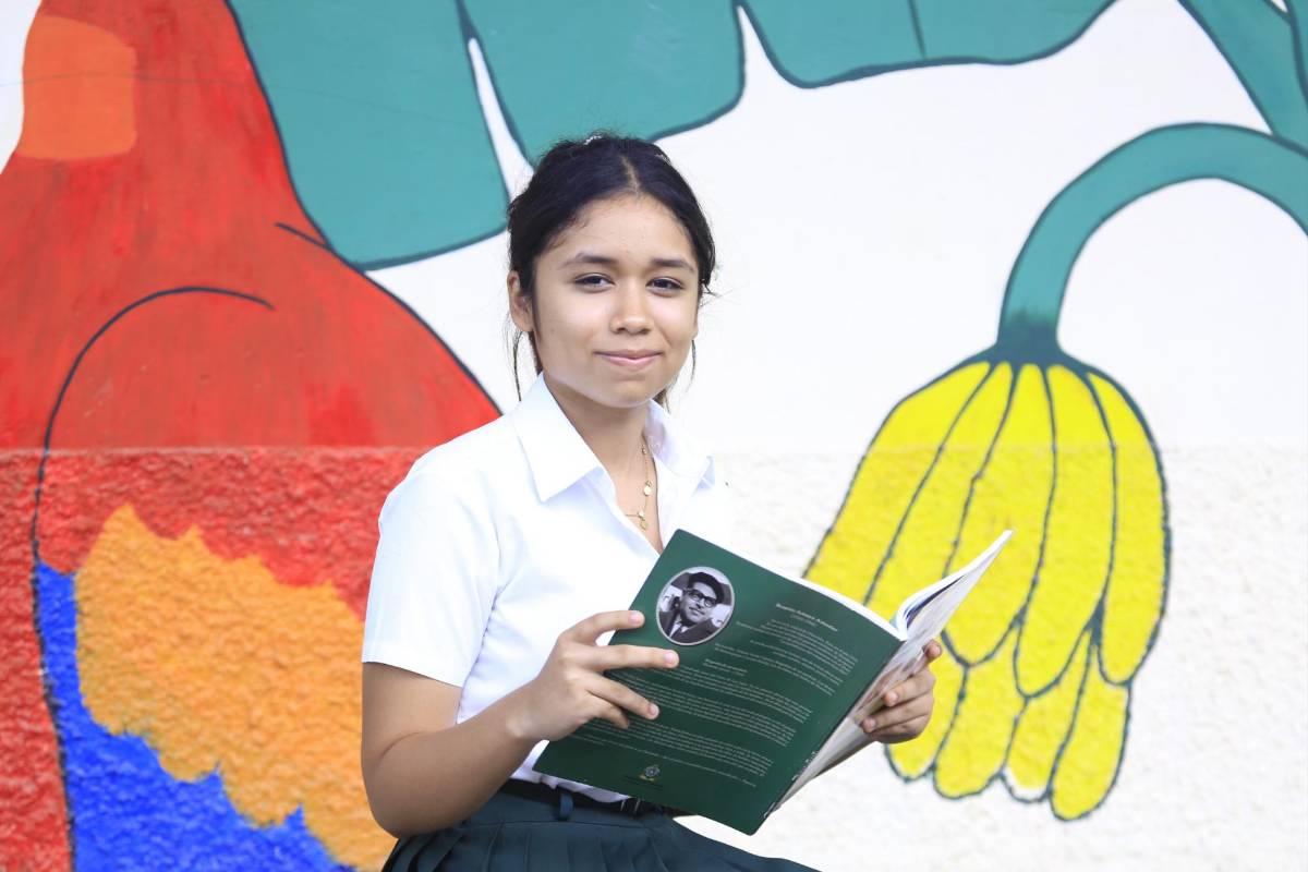 Ellas son las seis mejores estudiantes del Instituto Patria de La Lima