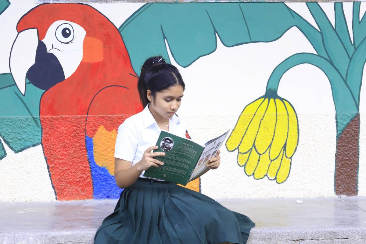 Ellas son las seis mejores estudiantes del Instituto Patria de La Lima