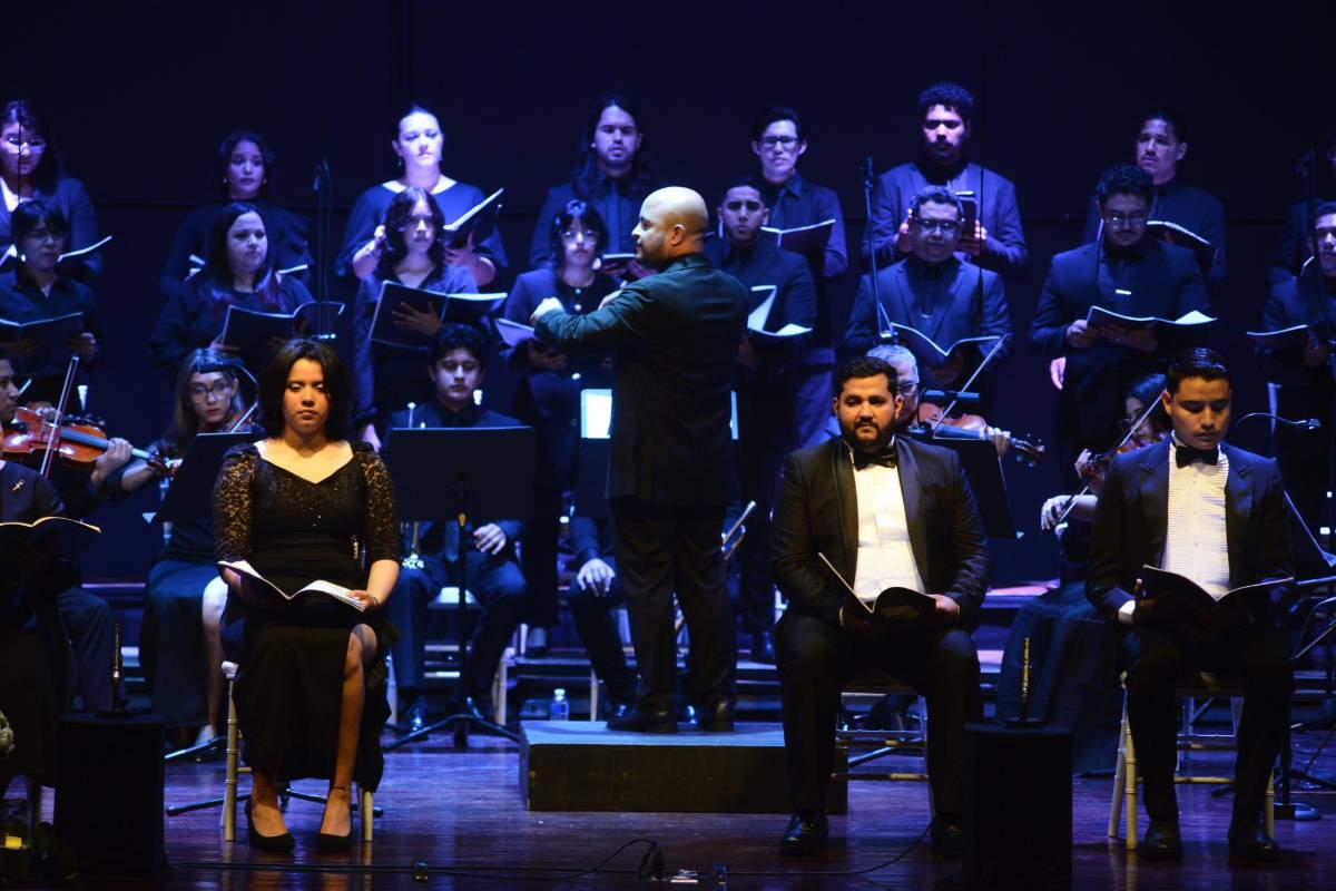 La Filarmónica de SPS y el Coro Sinfónico de Honduras rompen esquemas