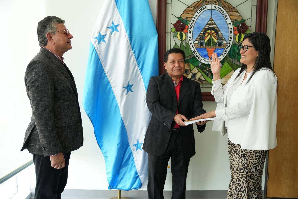 Juramentan a secretaria de la CICESCT por tres años más