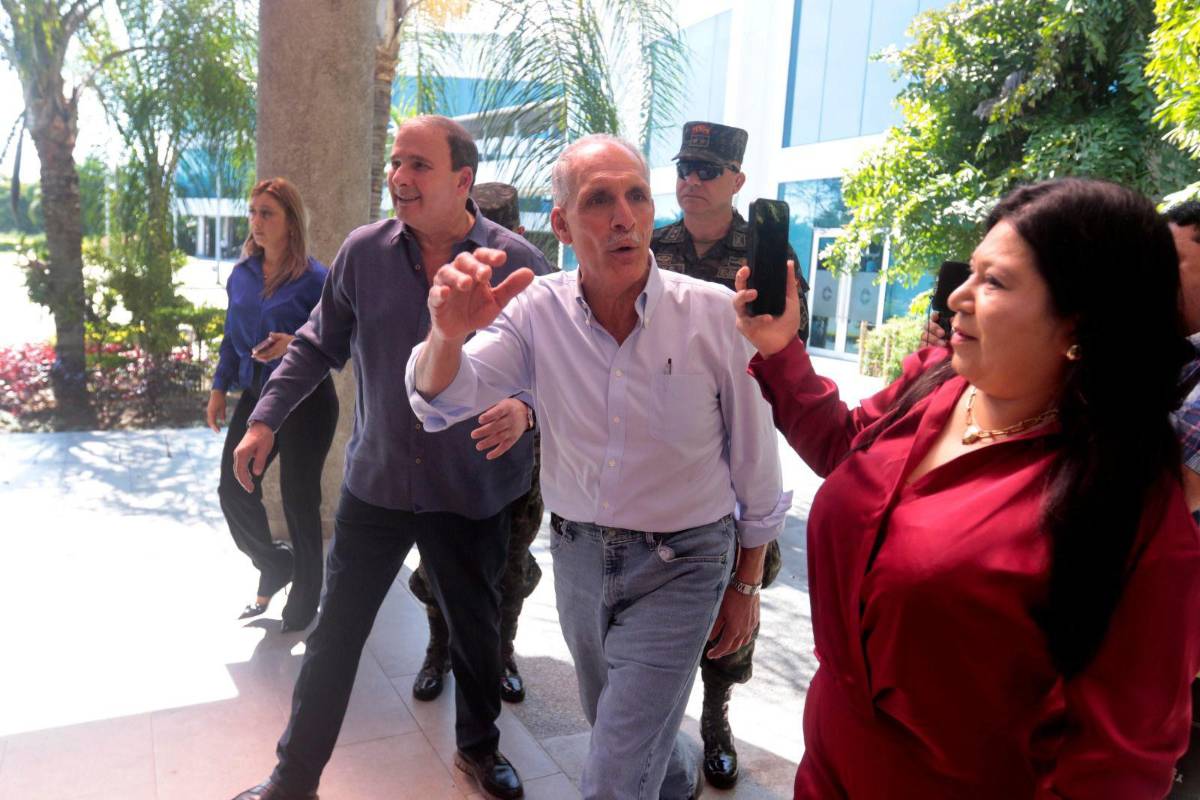 ¿Nayib Bukele asistirá a la toma de posesión de Nasry Asfura?