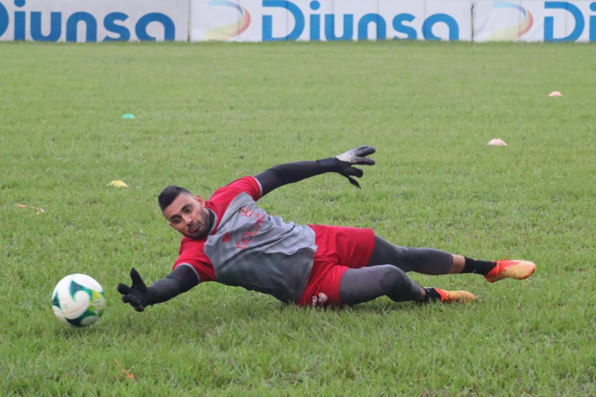 ‘Panchi’ Reyes: Con el respeto de Rougier, no lo necesitamos en la Selección