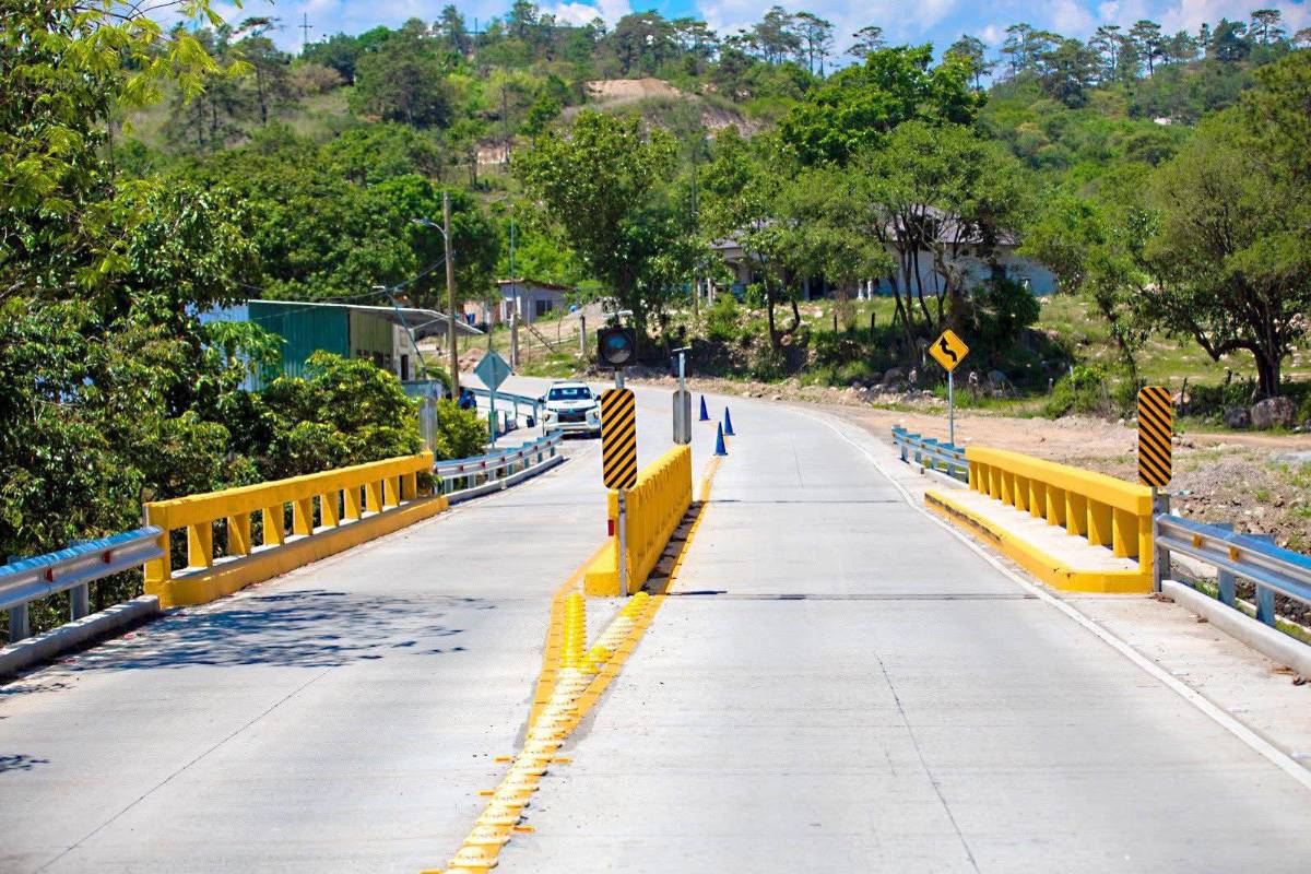 Así luce la nueva carretera que conecta Gracias y La Campa en Lempira