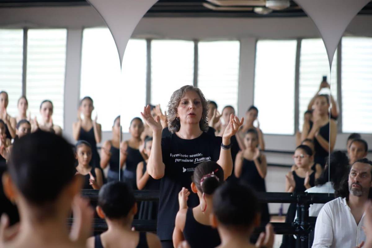 La Academia de Bellas Artes de SPS se mueve al son del flamenco