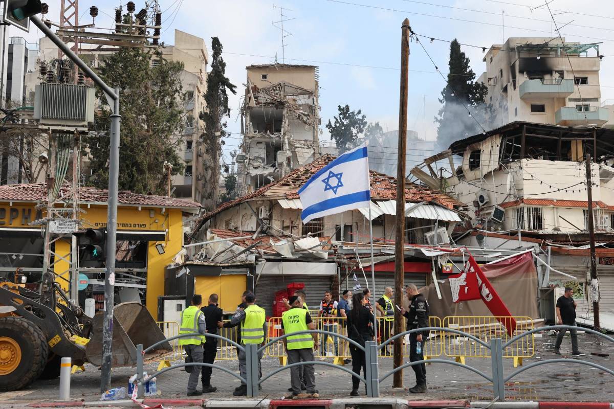 Irán responde a Estados Unidos con nuevos ataques con misiles a Israel