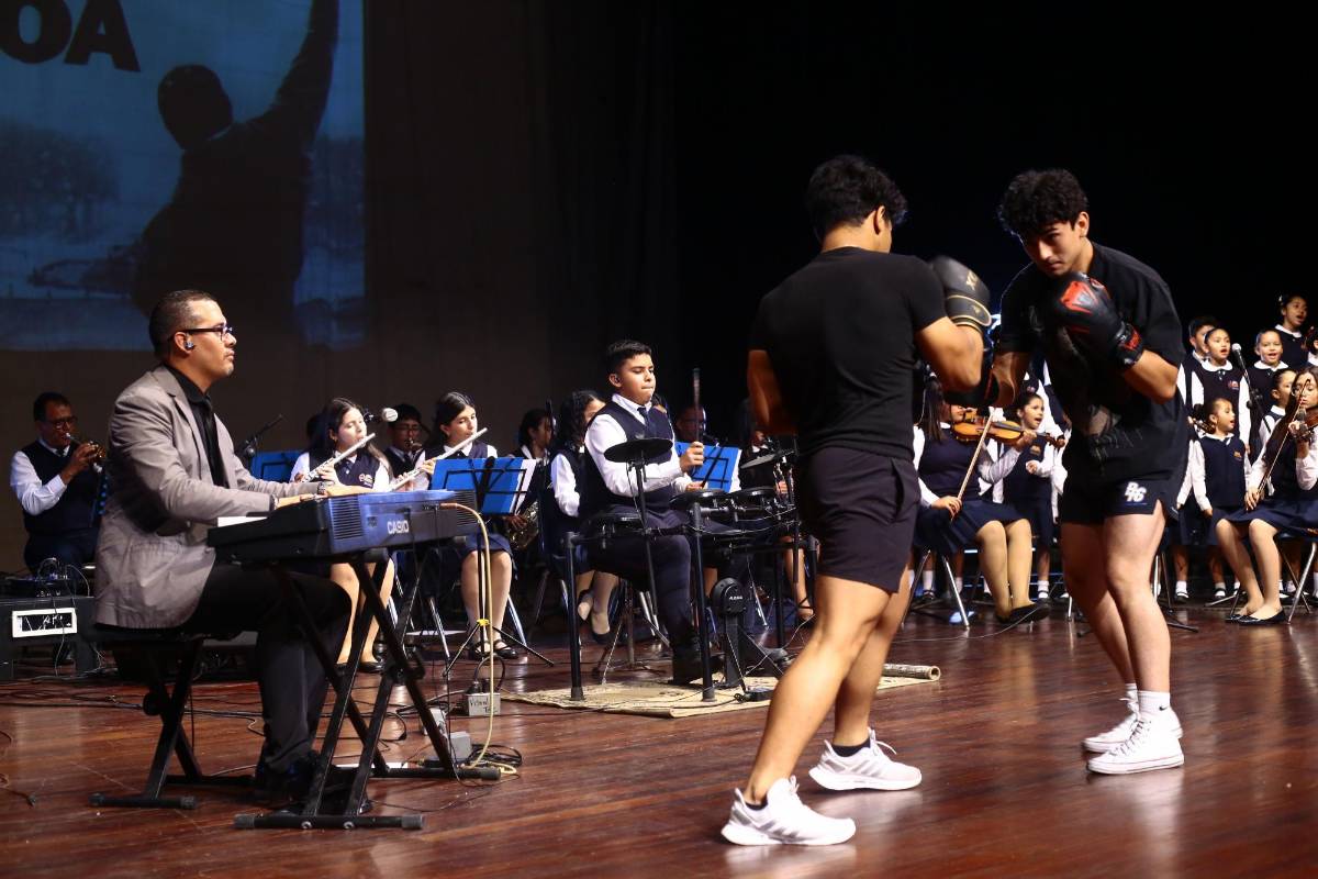 Ovidio Decroly rinde un especial homenaje a las películas clásicas