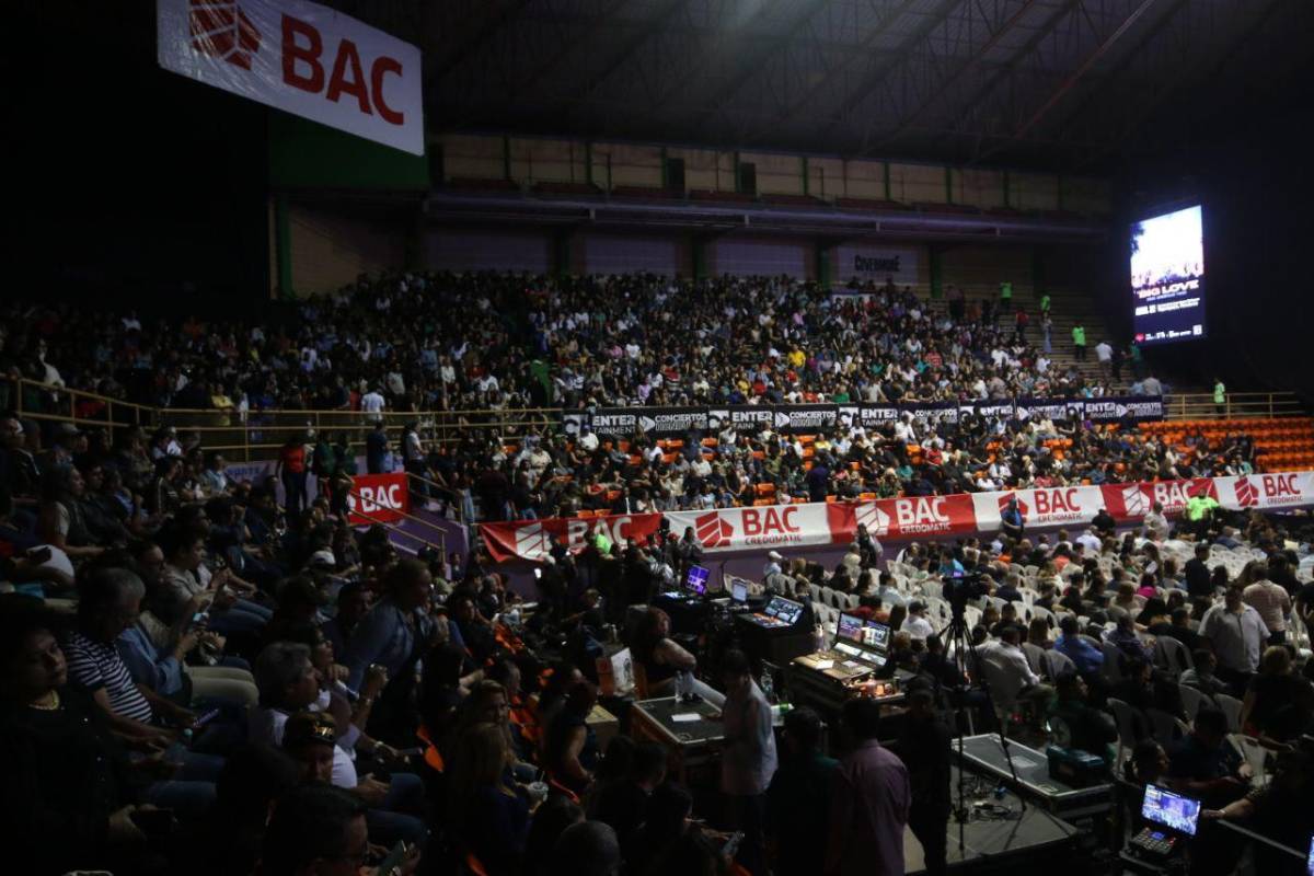 Air Supply festeja 50 años de clásicos y romance con sus fans hondureños