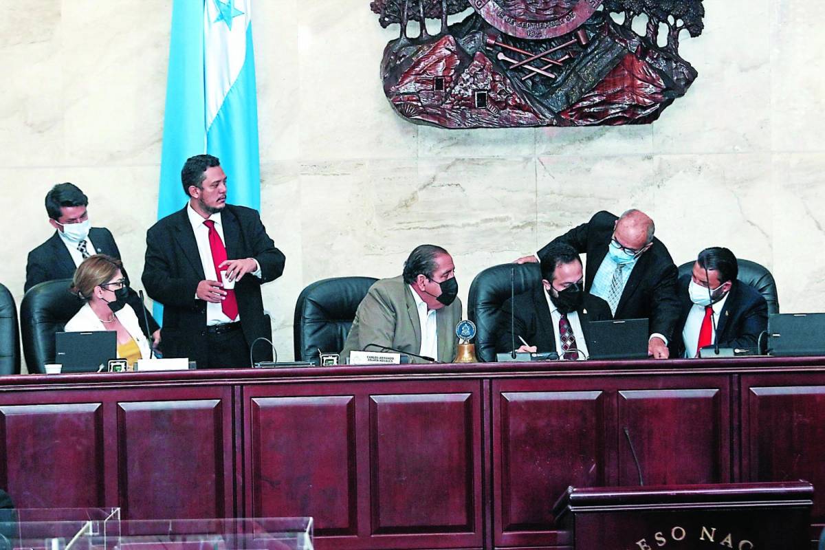 Se vienen acciones contra decretos del Congreso publicados en La Gaceta