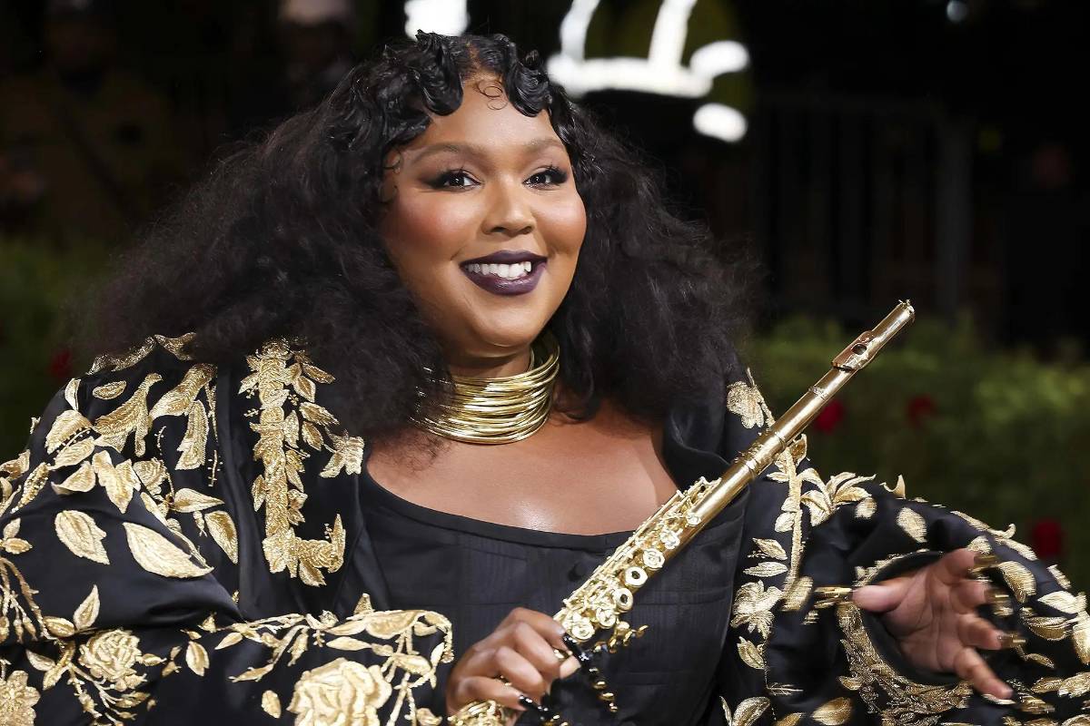 Bailarinas demandan a Lizzo por acoso sexual