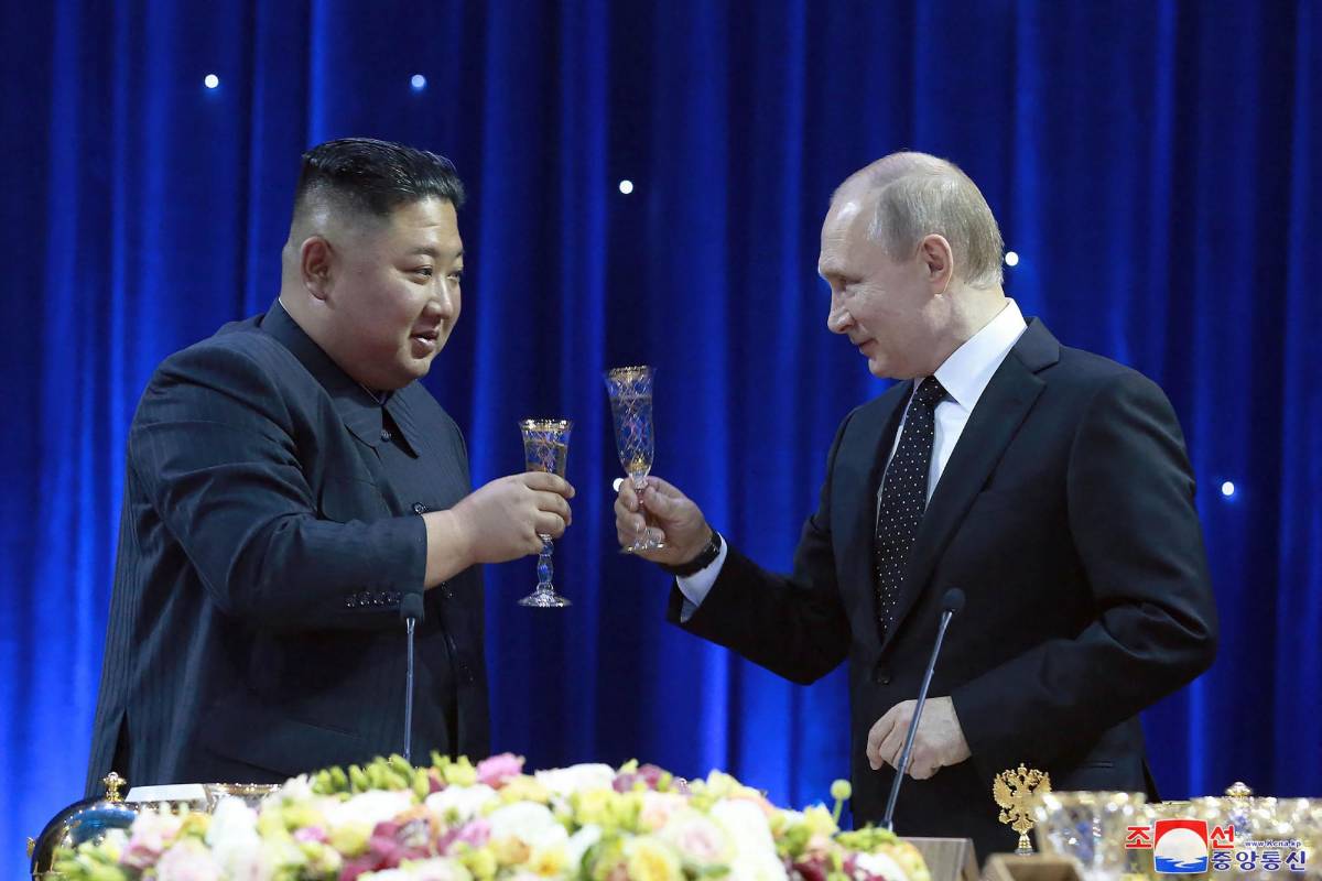 Como “importancia estratégica” califica su visita a Rusia Kim Jong-un