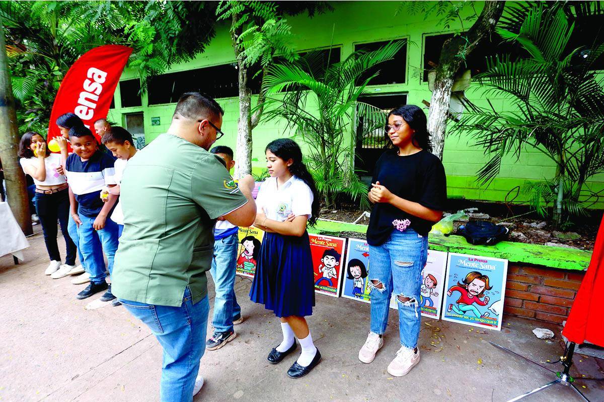 $!Los estudiantes conocieron los principales trastornos mentales que pueden afectarlos.