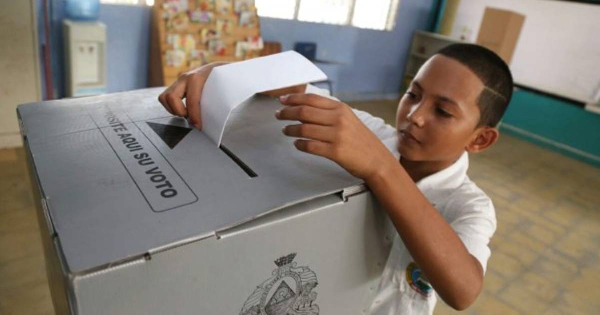 Niños de Honduras eligen sus gobiernos estudiantiles